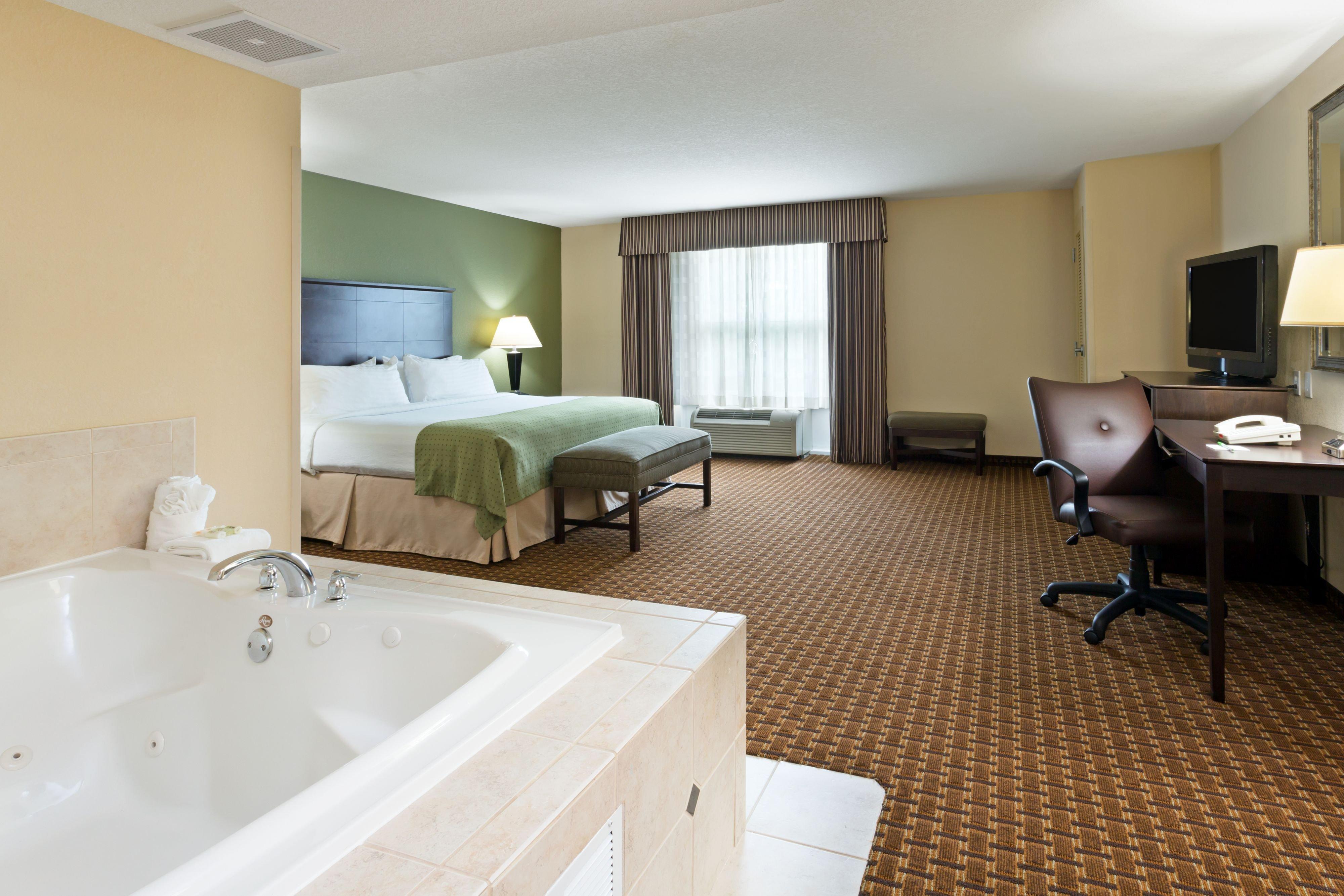 Holiday Lpga Boulevard By Ihg Hotel Daytona Beach