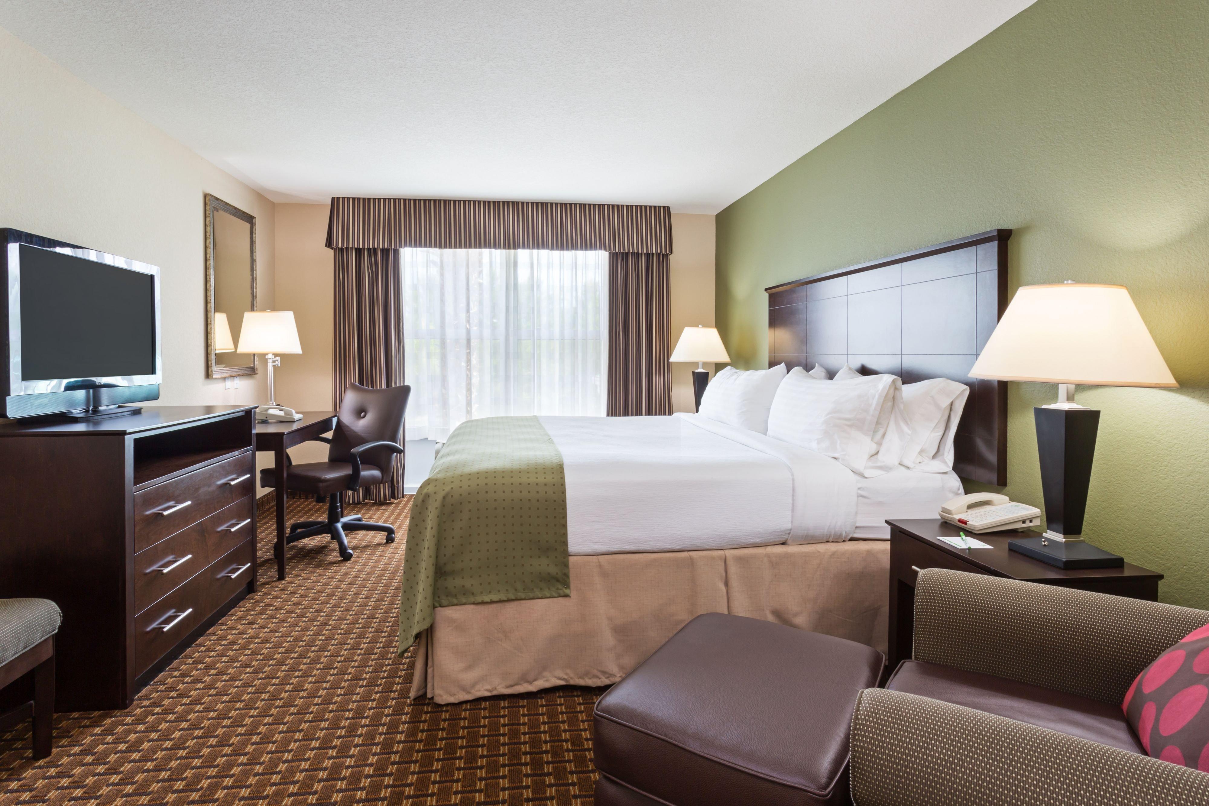 Holiday Lpga Boulevard By Ihg Hotel 3*